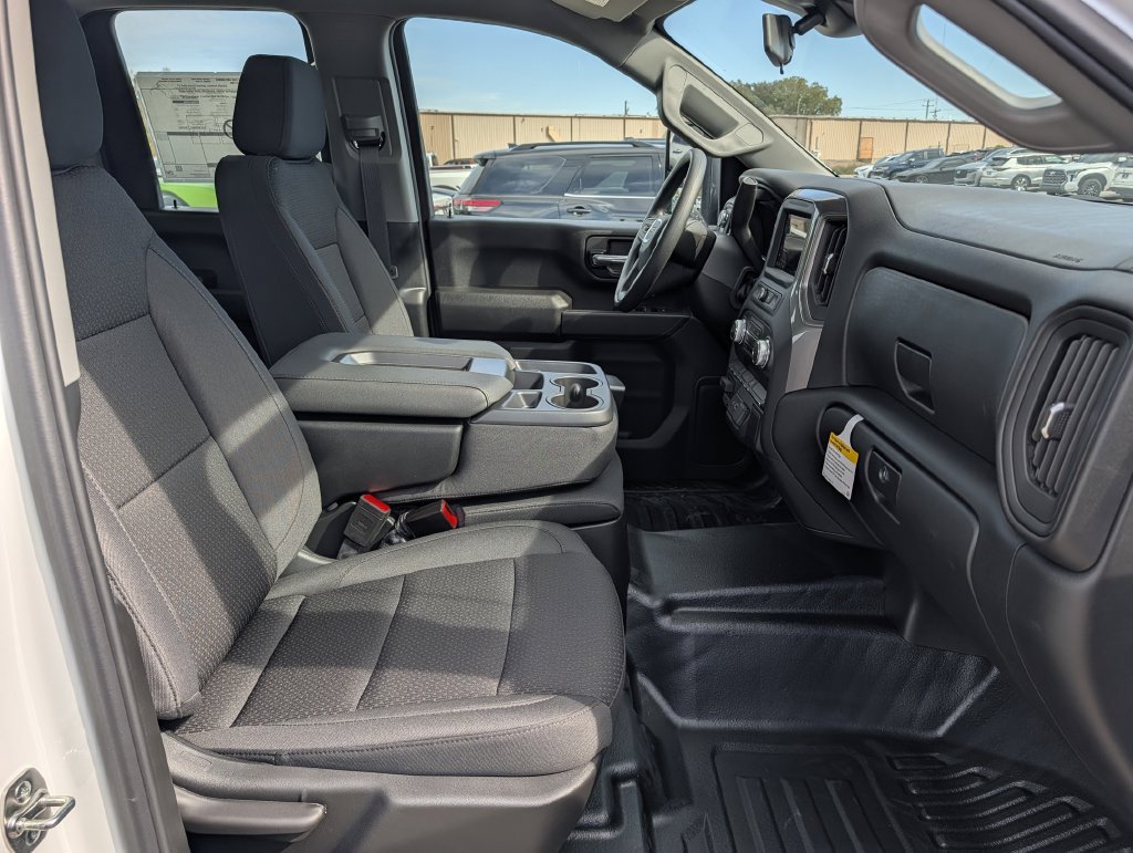 New 2026 GMC Sierra 2500 Pro AWD/4WD image 29