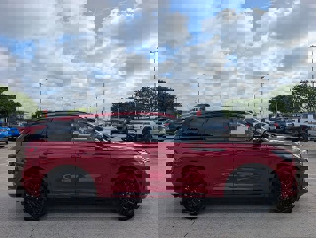 Used 2025 Lincoln Corsair Grand Touring w/ Equipment Group 301A image 3