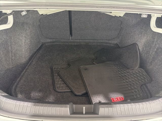 Used 2024 Volkswagen Jetta GLI 40th Anniversary Edition FWD image 25