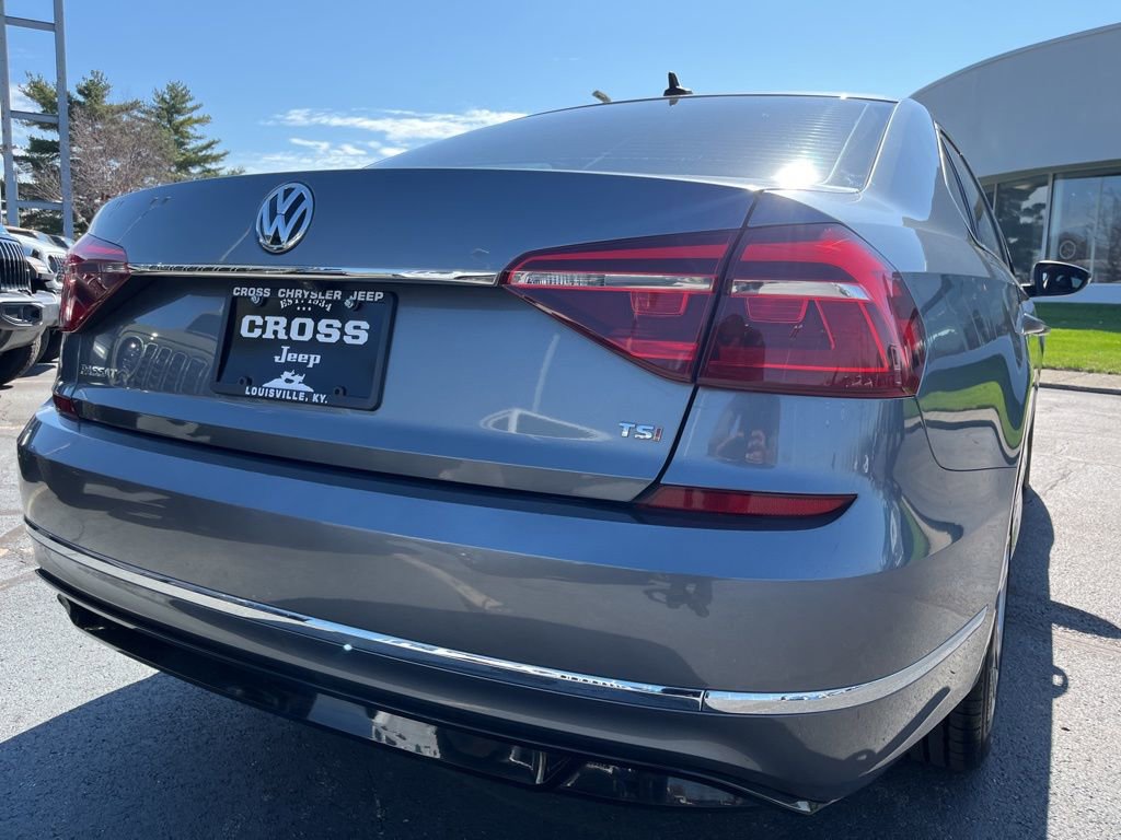 Used 2017 Volkswagen Passat 1.8T R-Line image 62