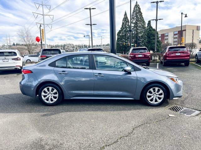 Used 2025 Toyota Corolla LE image 6