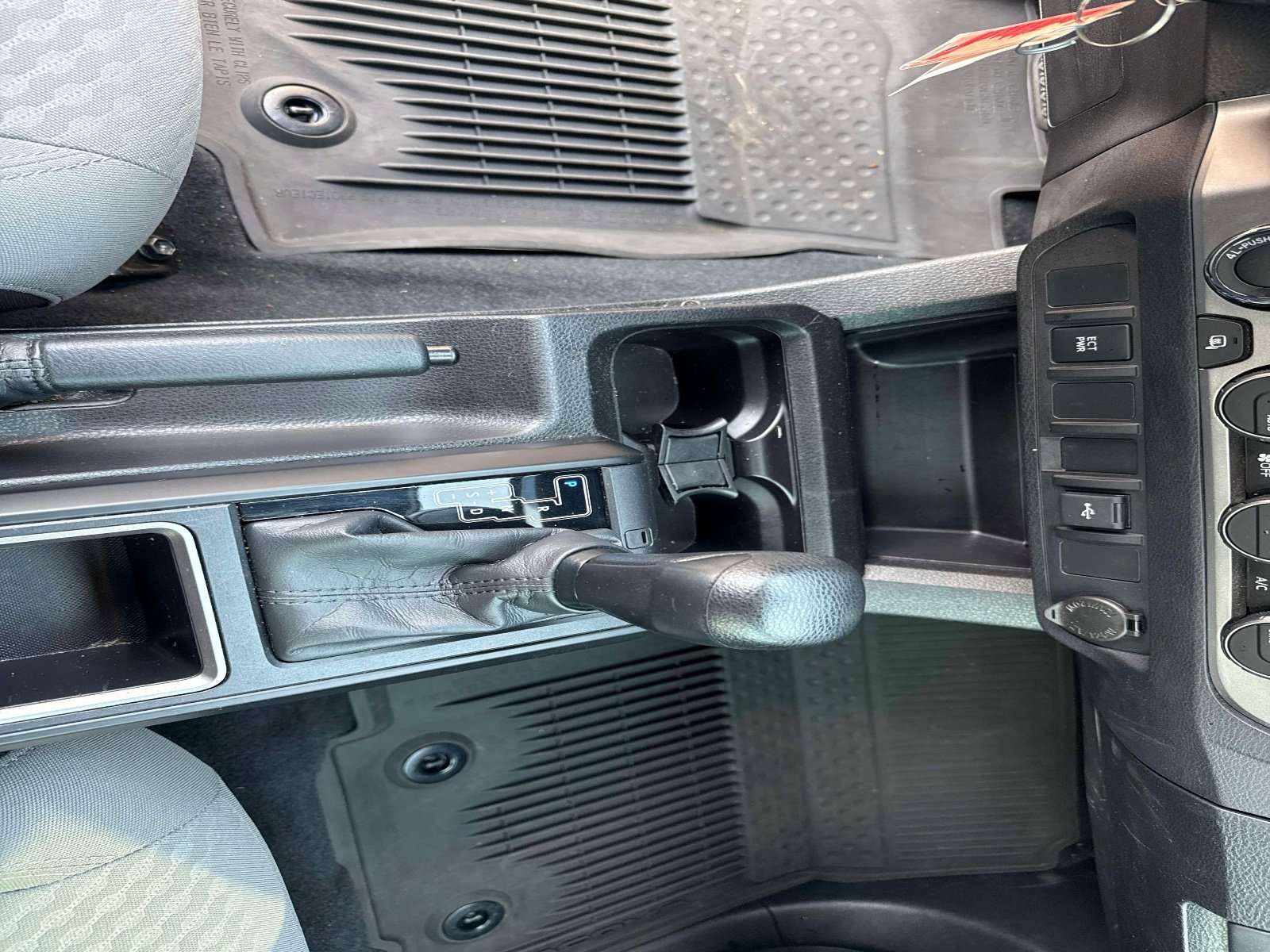 Used 2023 Toyota Tacoma SR image 21