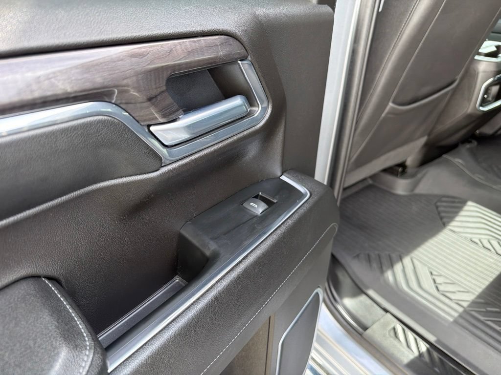 Used 2023 Chevrolet Silverado 1500 LTZ AWD/4WD image 50