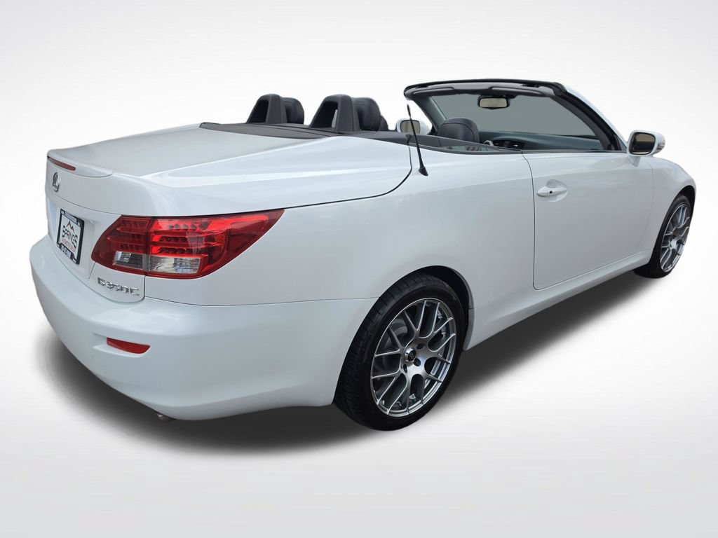 Used 2010 Lexus IS 350C w/ Luxury Pkg RWD image 5
