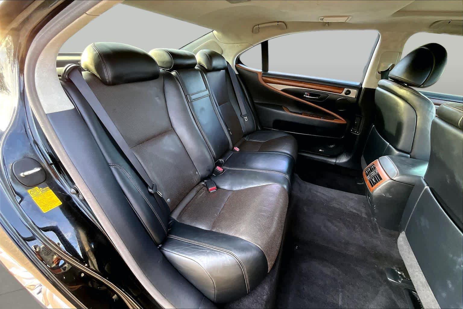 Used 2013 Lexus LS 460 L AWD/4WD image 19