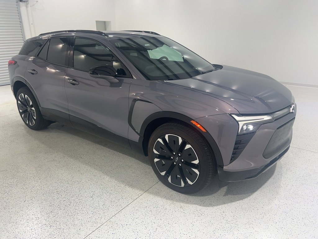 New 2025 Chevrolet Blazer EV RS w/ Super Cruise Package image 7