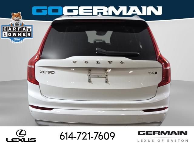 Used 2022 Volvo XC90 T6 Momentum w/ Climate Package AWD/4WD image 10