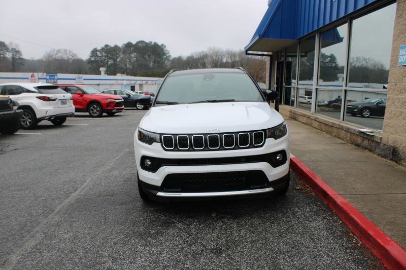 Used 2023 Jeep Compass Limited w/ Sun and Sound Group image 2