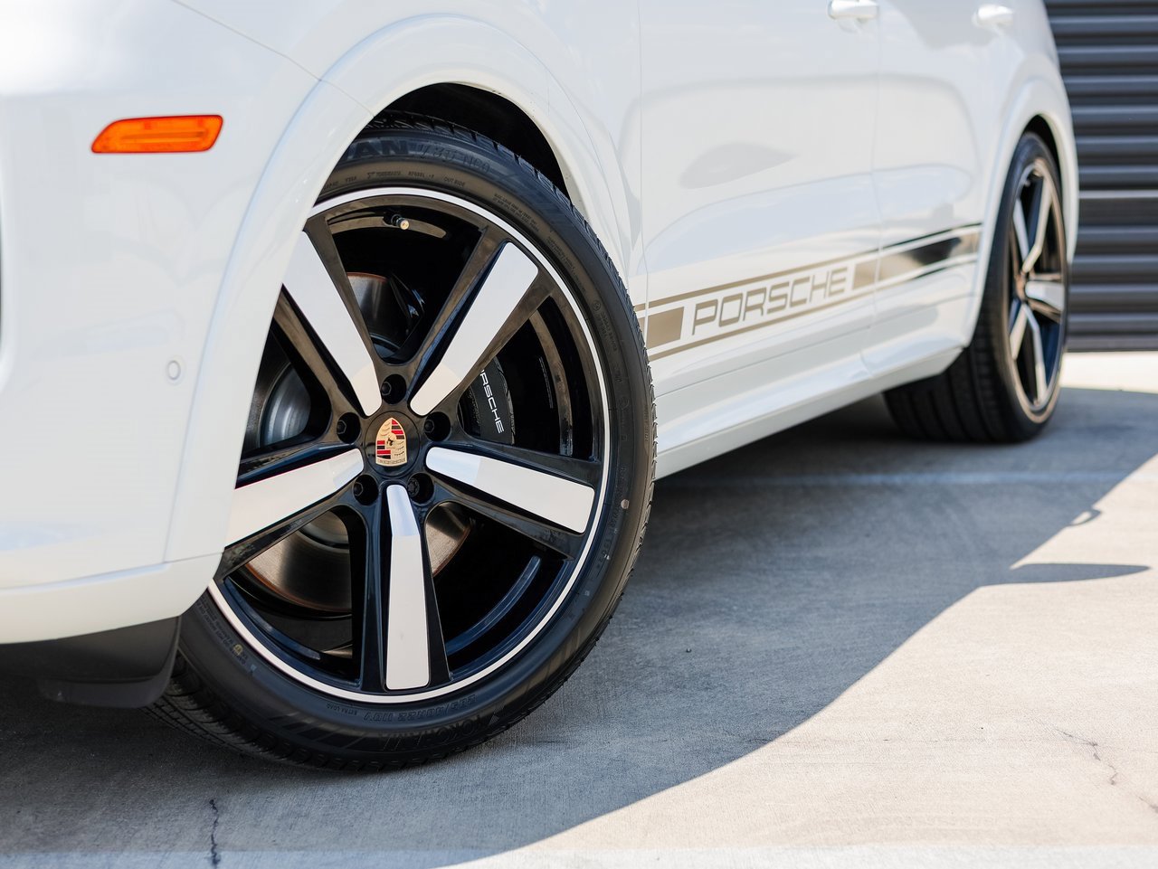 New 2025 Porsche Cayenne GTS image 12