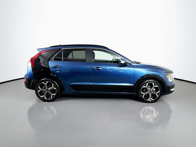 Used 2023 Kia Niro SX Touring FWD image 9