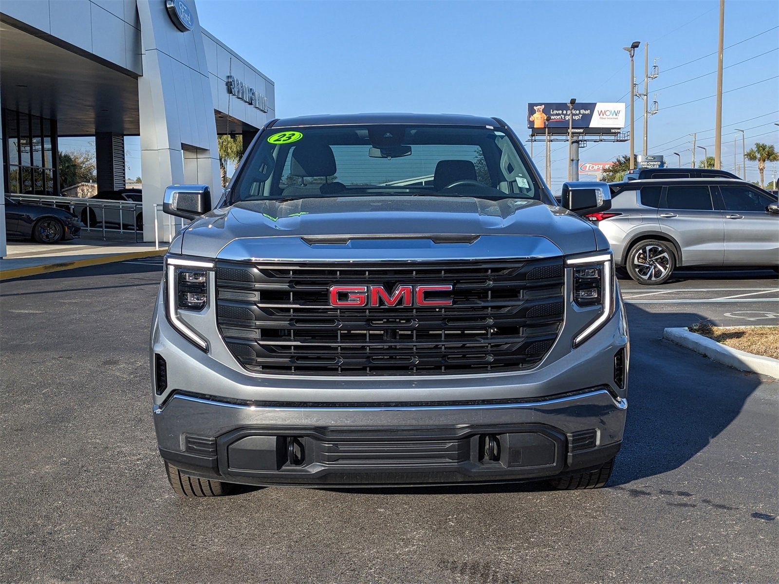 Used 2023 GMC Sierra 1500 Pro w/ Pro Value Package image 3