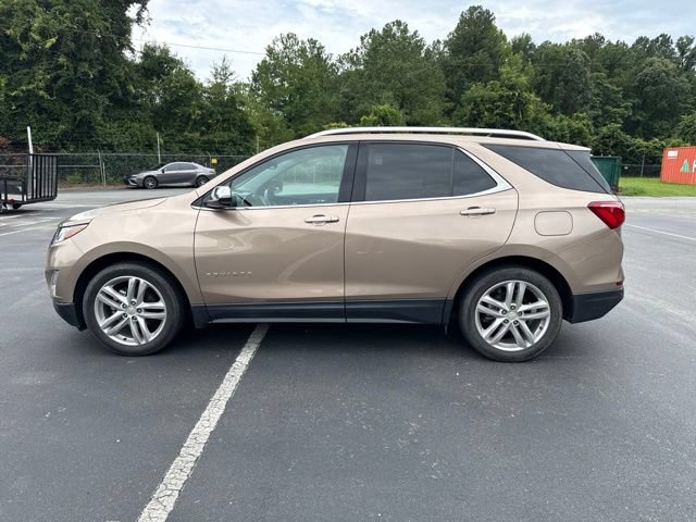 Used 2018 Chevrolet Equinox Premier FWD image 2