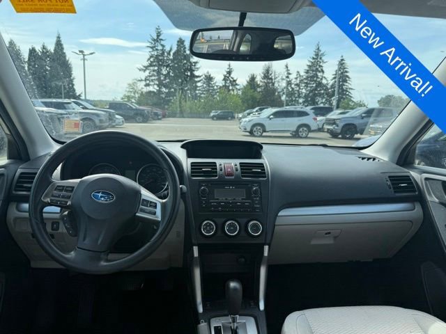 Used 2015 Subaru Forester 2.5i Premium w/ All-Weather Package AWD/4WD image 10