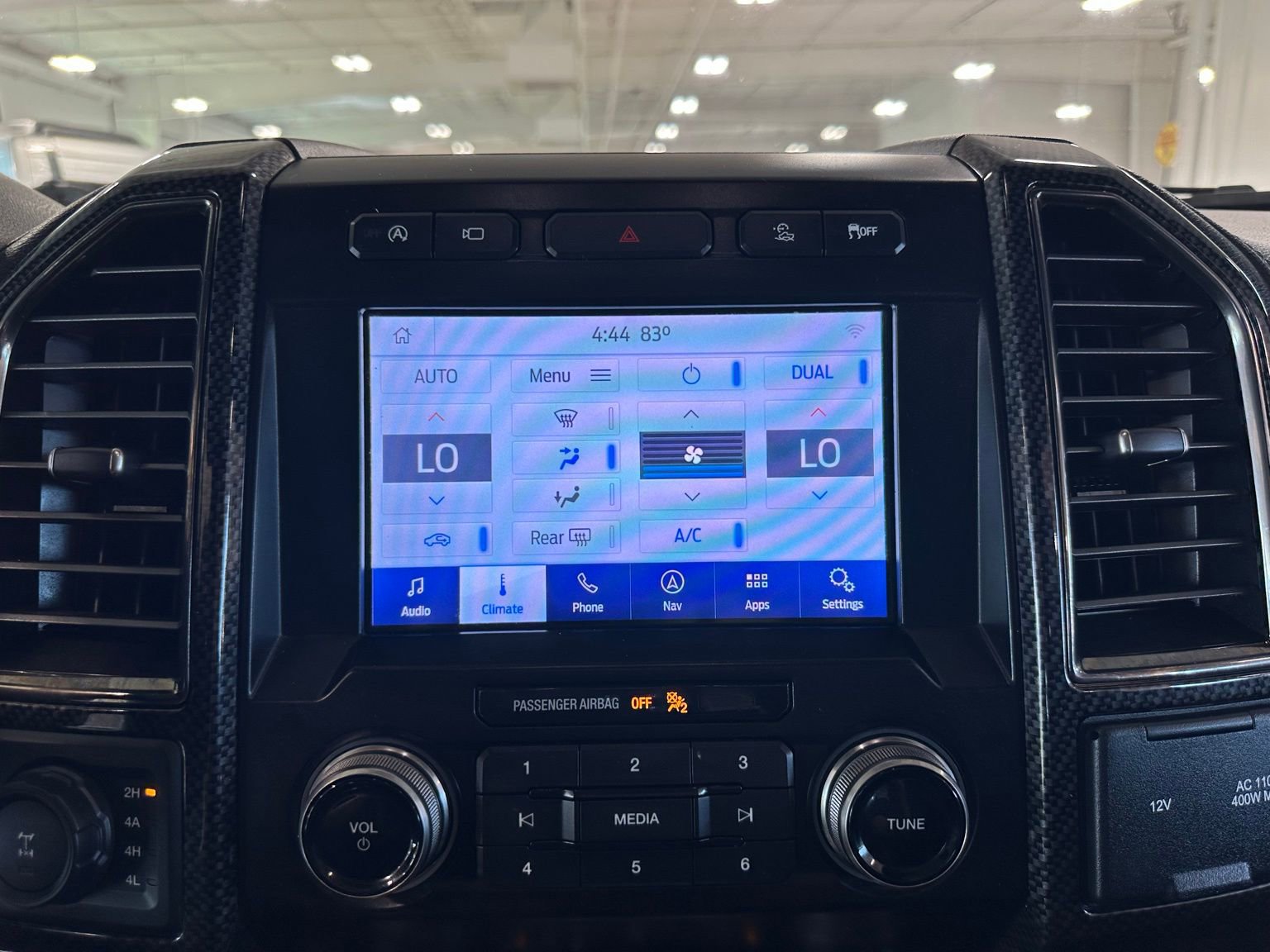 Used 2020 Ford F150 Raptor w/ Equipment Group 802A Luxury AWD/4WD image 30