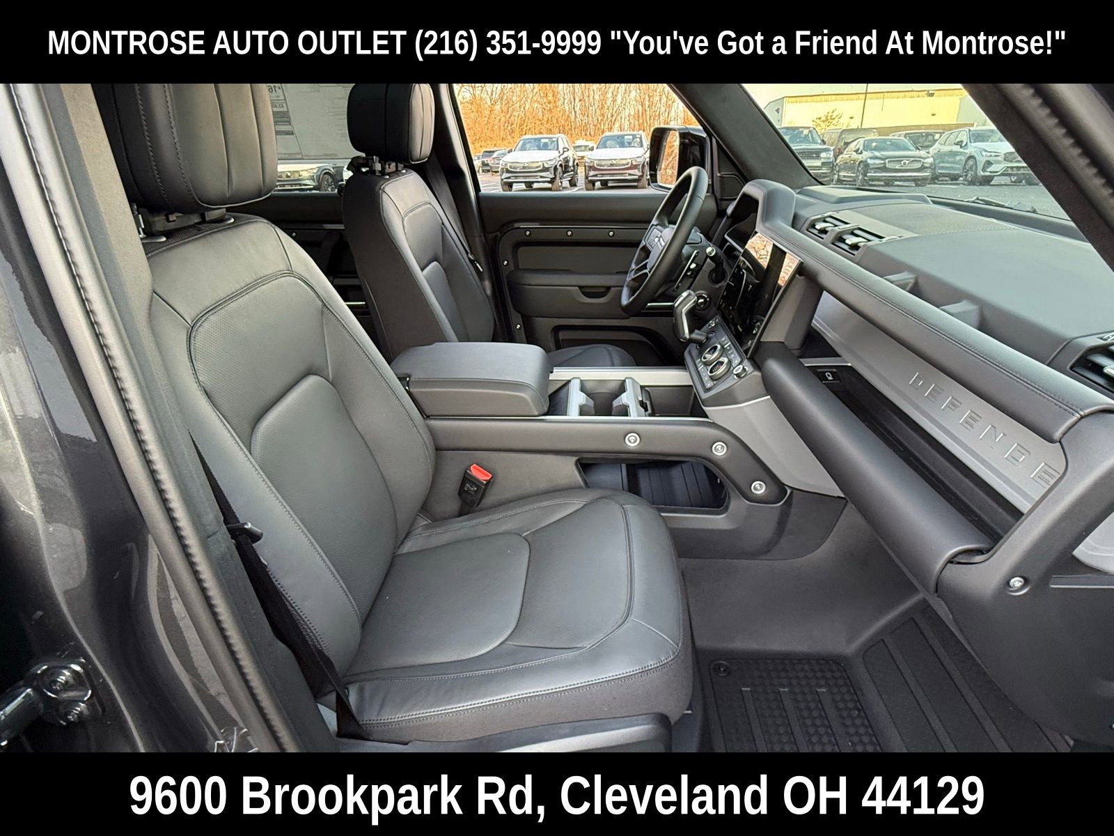 New 2026 Land Rover Defender 130 X-Dynamic SE image 20