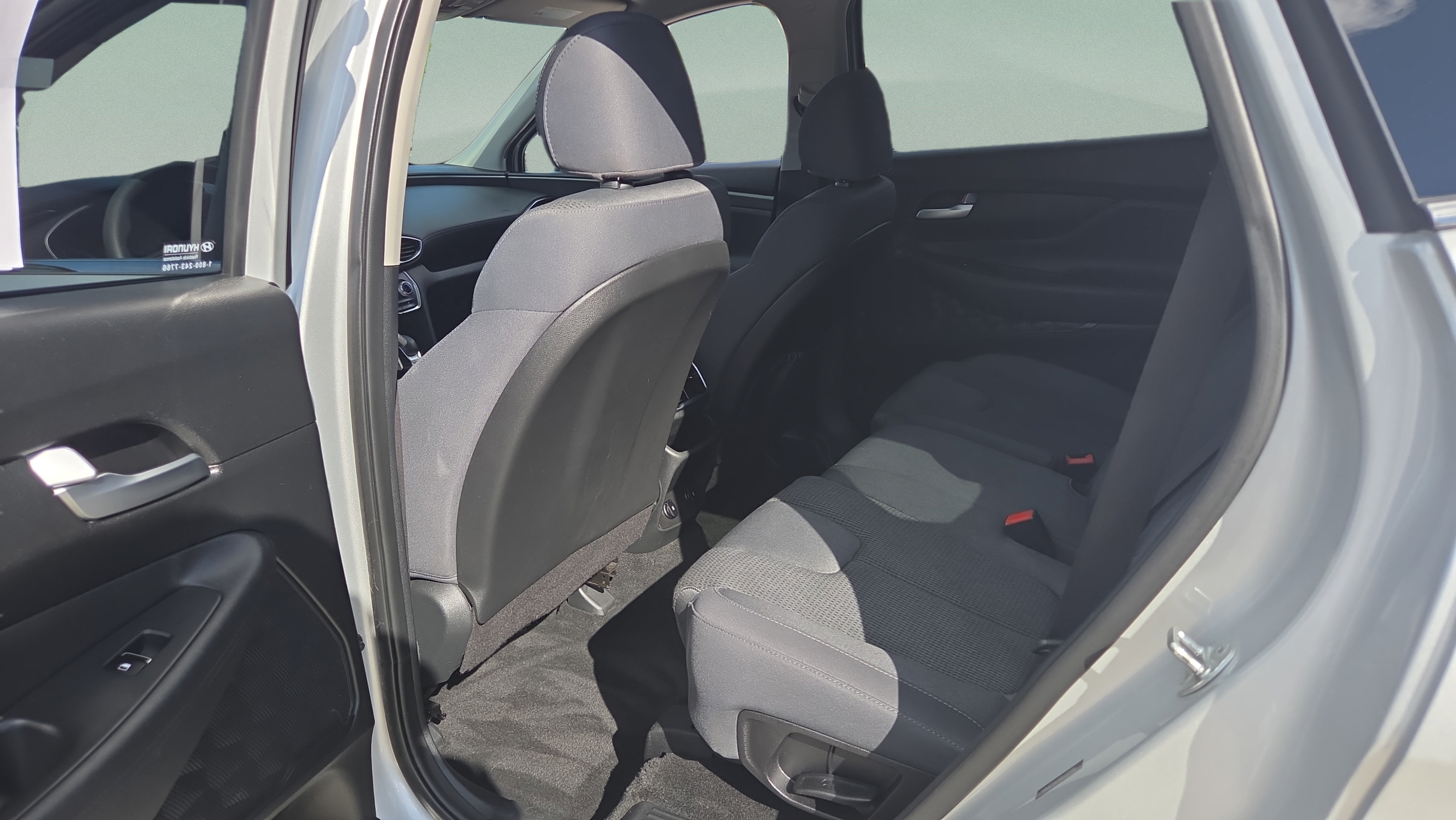 Used 2019 Hyundai Santa Fe SE FWD image 11
