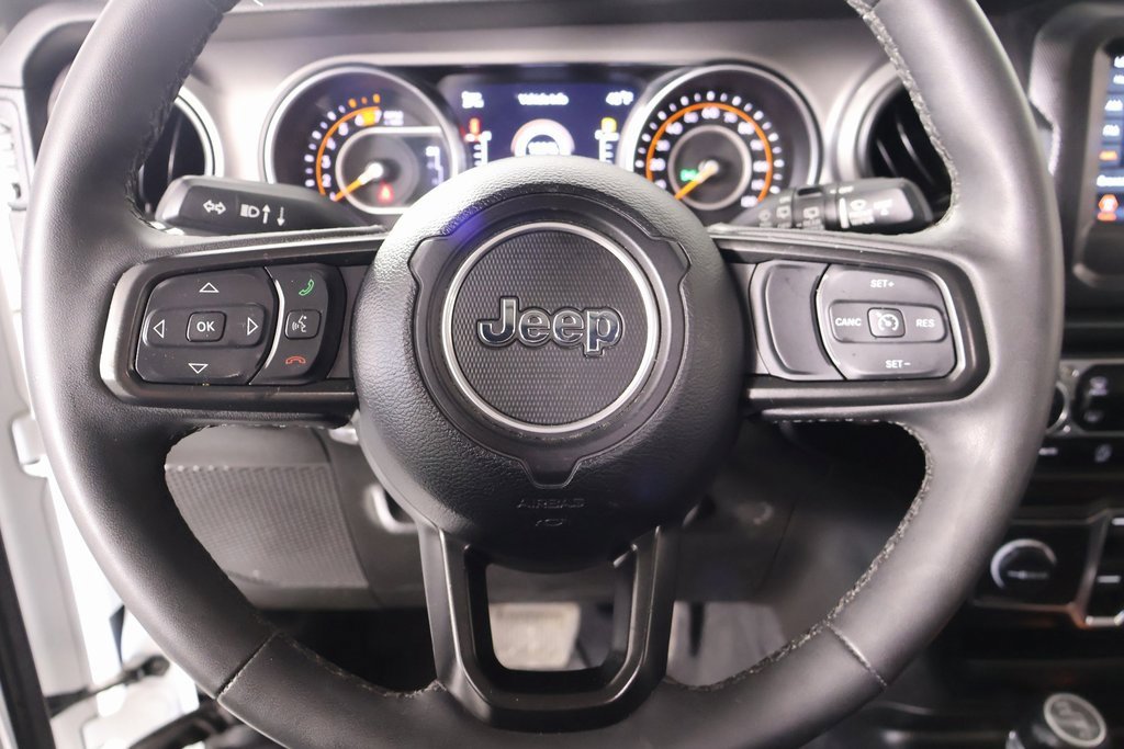 Used 2023 Jeep Wrangler Sport S image 3