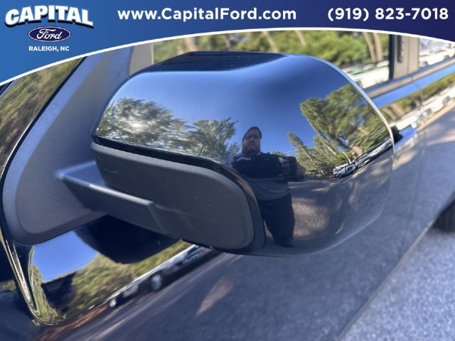 Certified 2023 Ford Maverick Lariat w/ Lariat Luxury Package FWD image 12