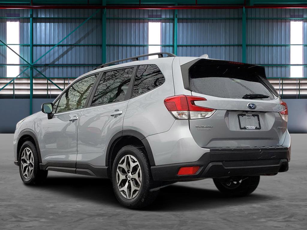 Used 2022 Subaru Forester Premium w/ Popular Package #1 image 3