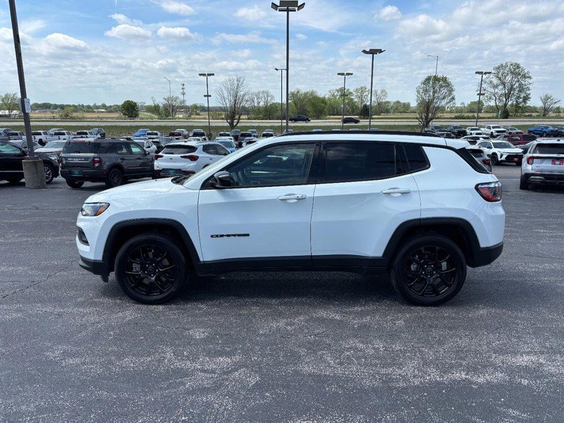 Used 2025 Jeep Compass Latitude w/ Altitude Special Edition AWD/4WD video 2