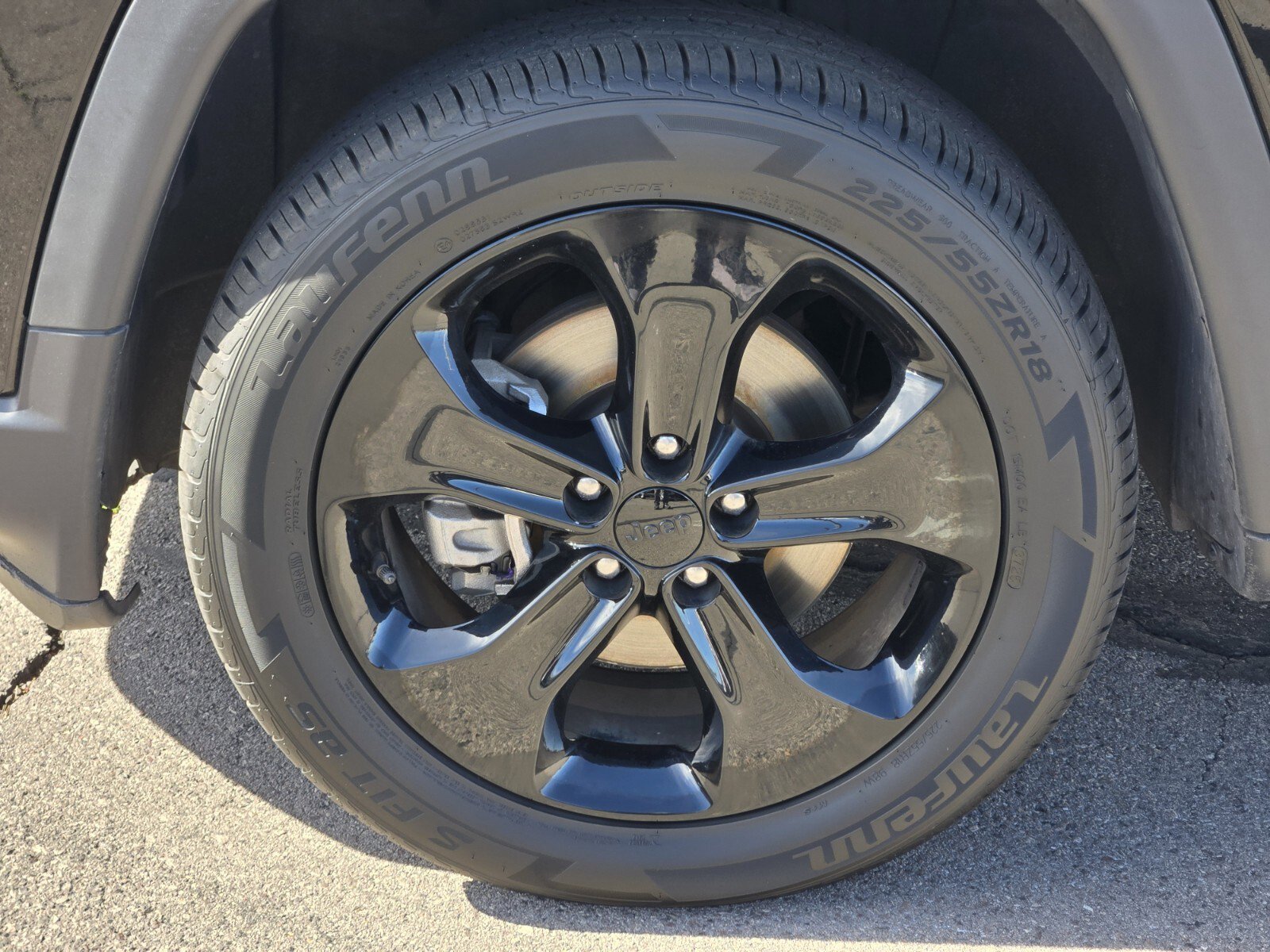 Used 2018 Jeep Compass Altitude w/ Popular Equipment Group image 9