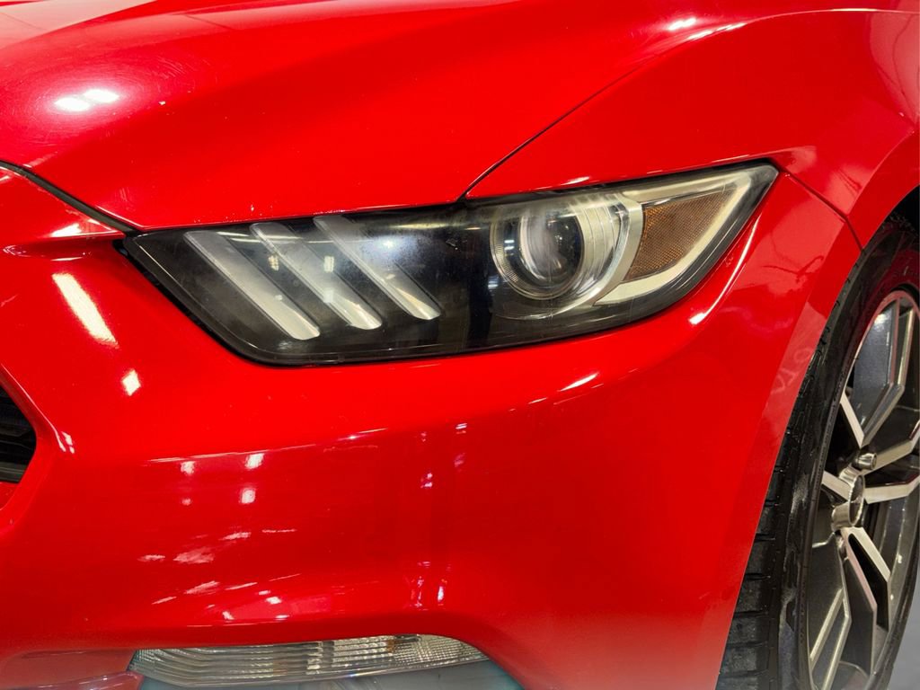 Used 2015 Ford Mustang Premium image 18