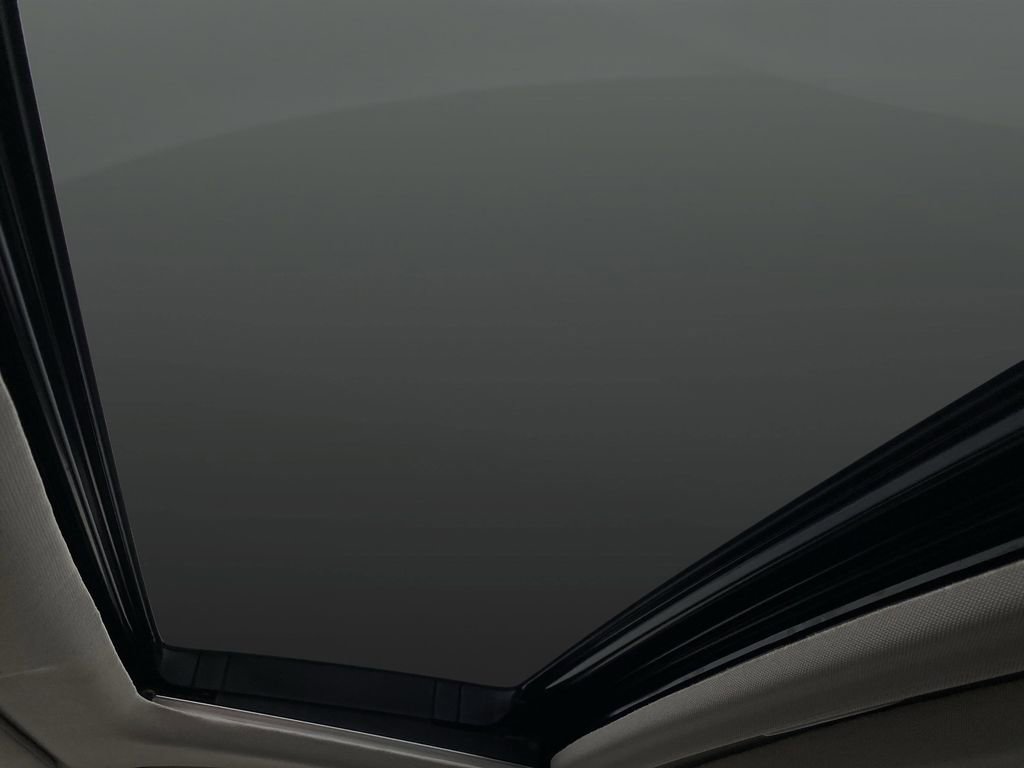 New 2025 Honda Accord Touring image 7