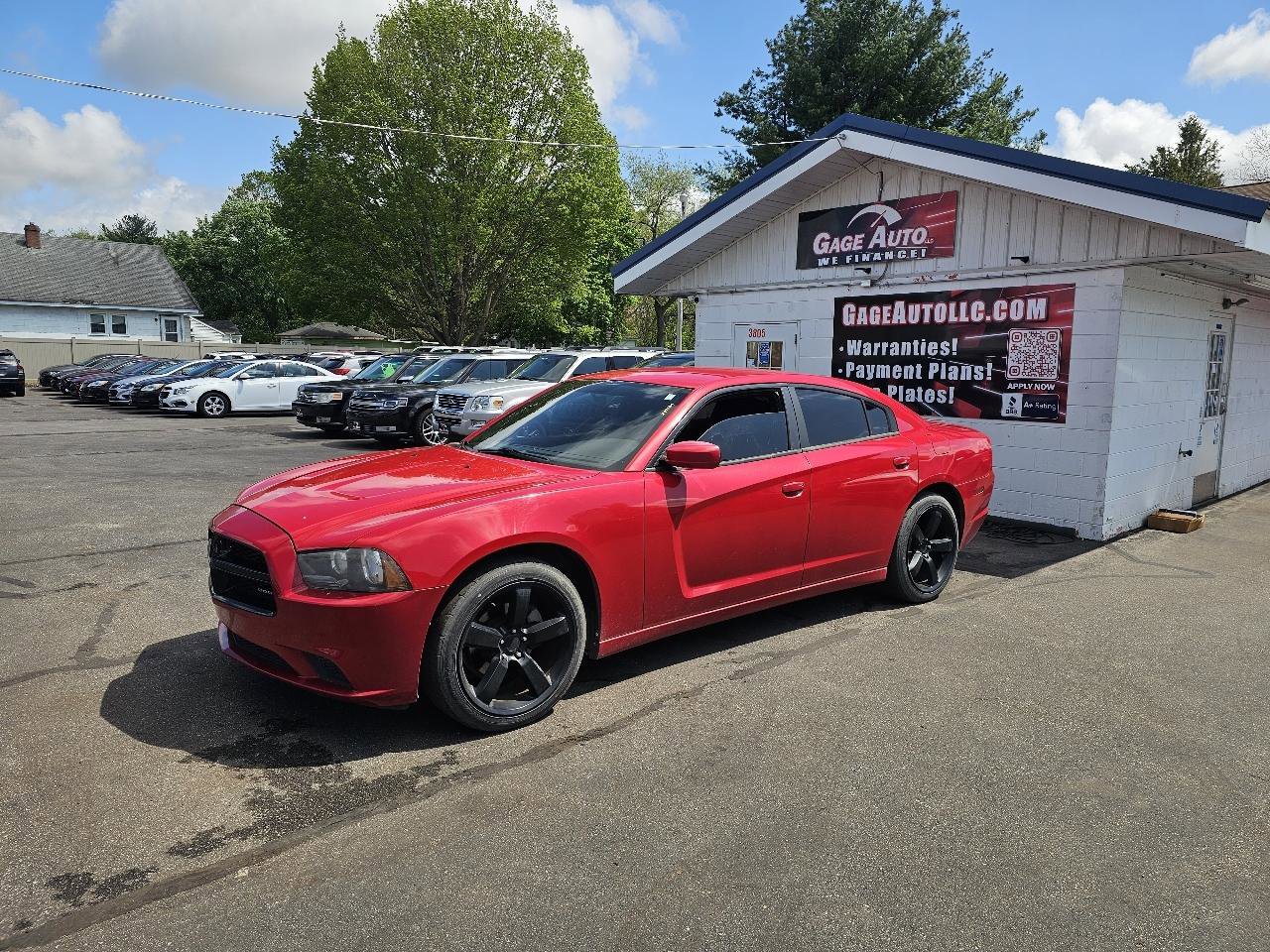 Used 2011 Dodge Charger SE RWD image 5