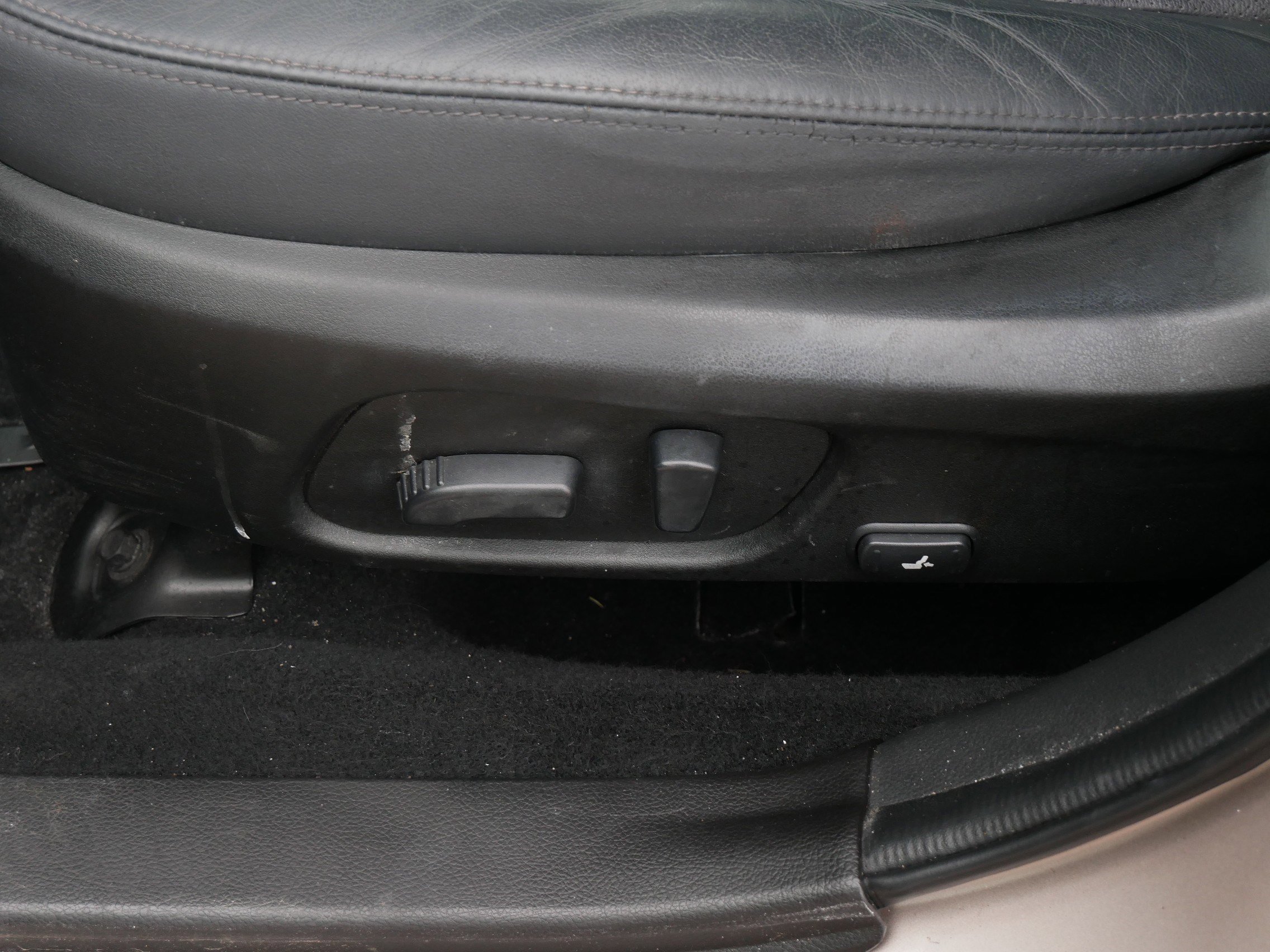 Used 2015 Subaru Forester 2.5i Limited w/ Popular Package #2 image 19