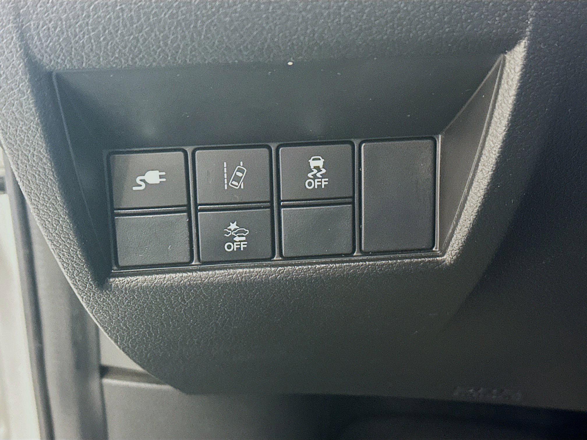 Used 2018 Honda Clarity Touring image 16