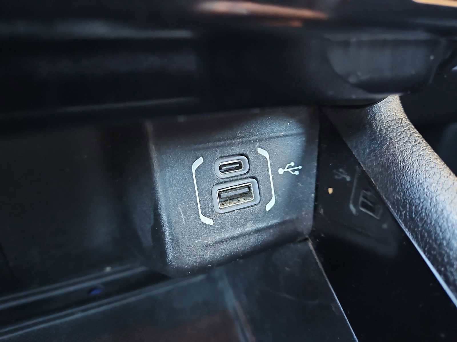 Used 2023 Jeep Compass Trailhawk w/ Trailhawk Elite Group image 33