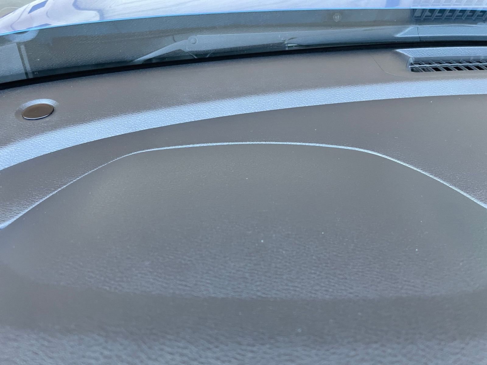 Used 2025 Nissan Sentra SV image 34