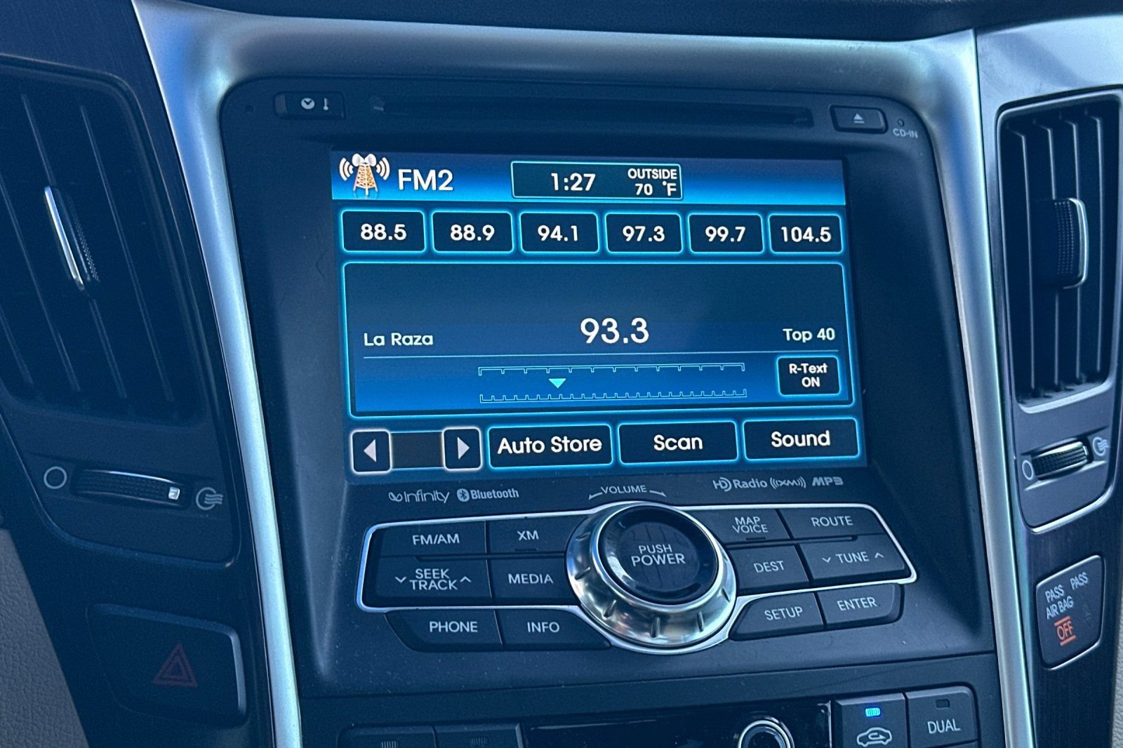 Used 2013 Hyundai Sonata Limited w/ Premium Pkg FWD image 24