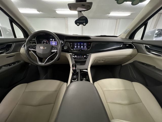 Used 2020 Cadillac XT6 Premium Luxury image 21