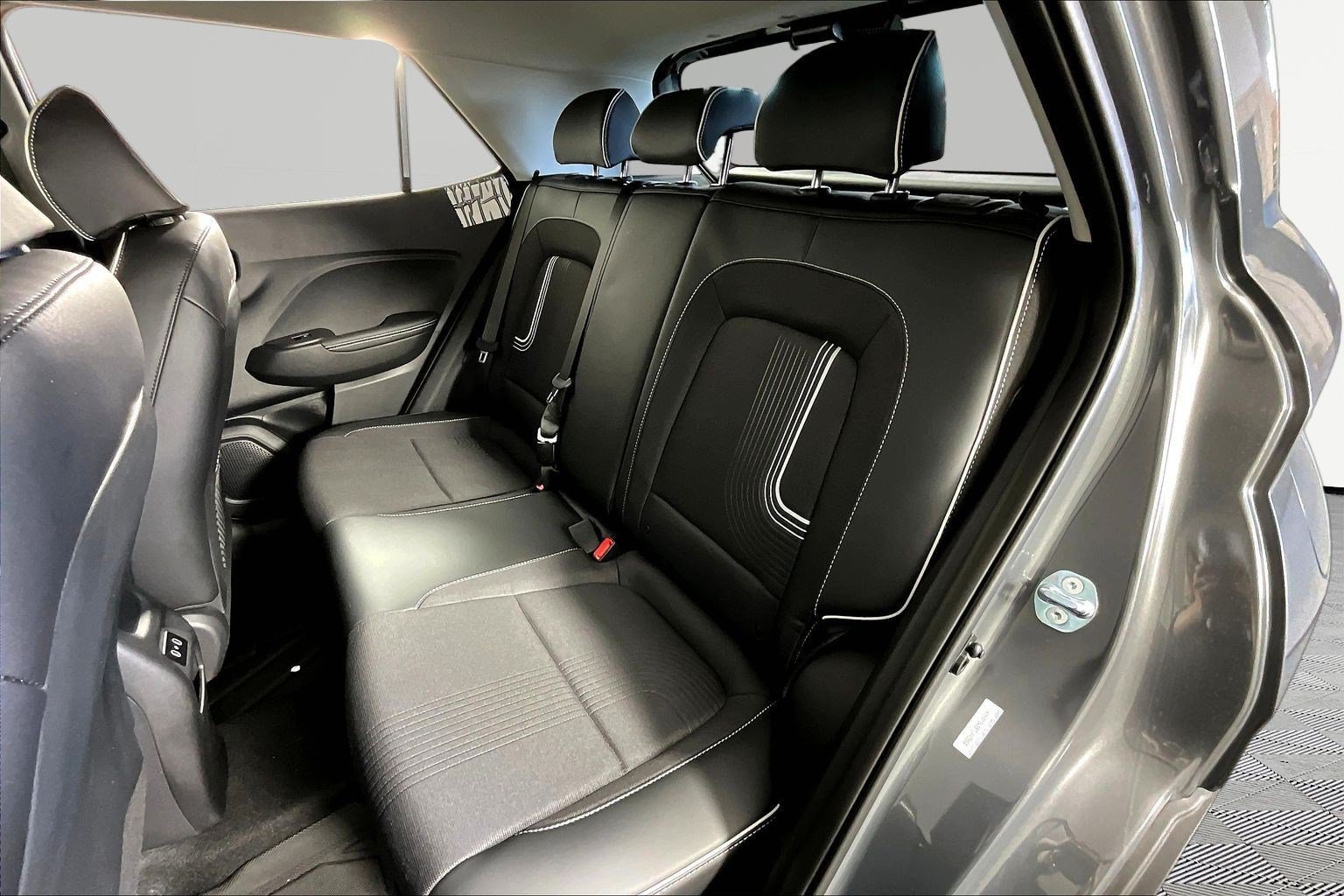 New 2026 Hyundai Venue SEL FWD image 17