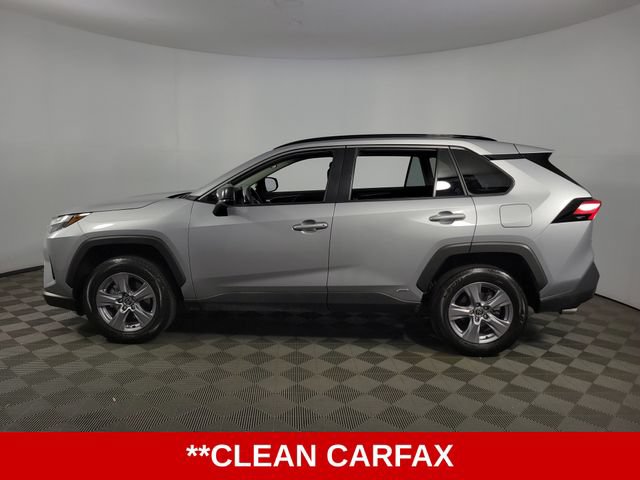 Used 2025 Toyota RAV4 LE AWD/4WD image 5