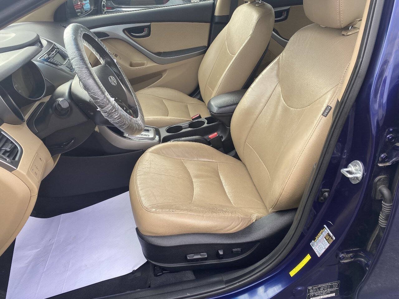 Used 2013 Hyundai Elantra Limited FWD image 16