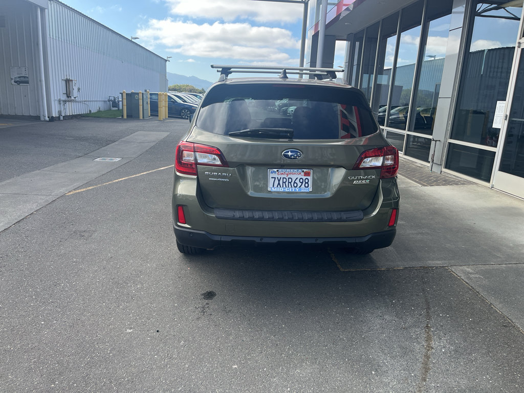 Used 2017 Subaru Outback 2.5i Touring AWD/4WD image 24