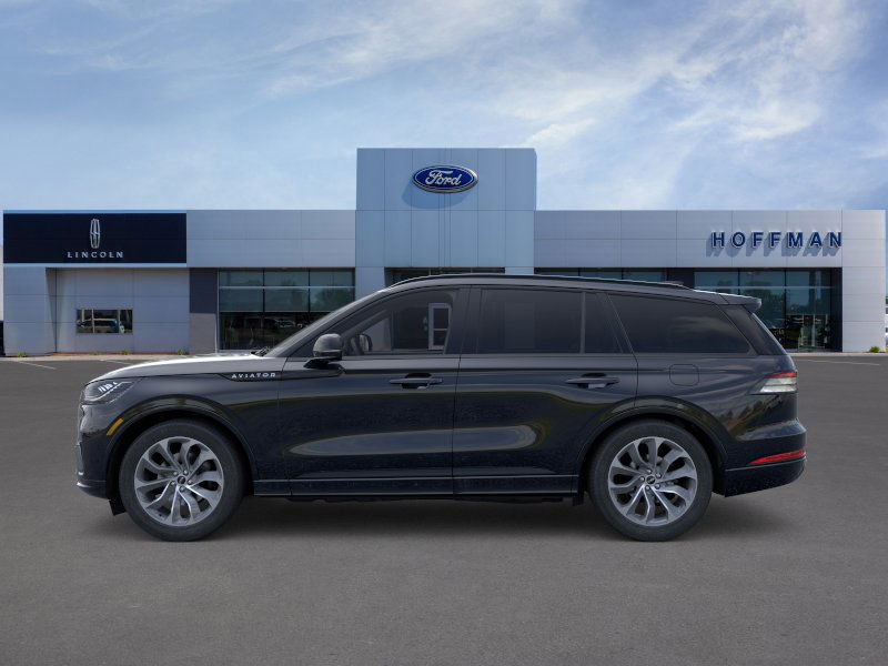 New 2026 Lincoln Aviator AWD w/ Jet Appearance Package image 3