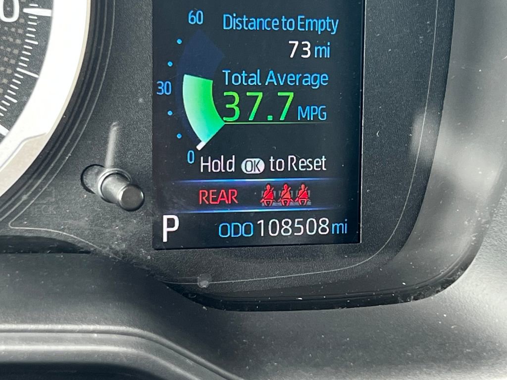 Used 2022 Toyota Corolla LE image 16