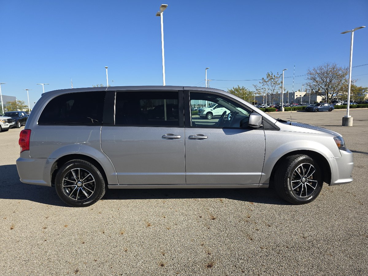 Used 2018 Dodge Grand Caravan GT FWD image 13