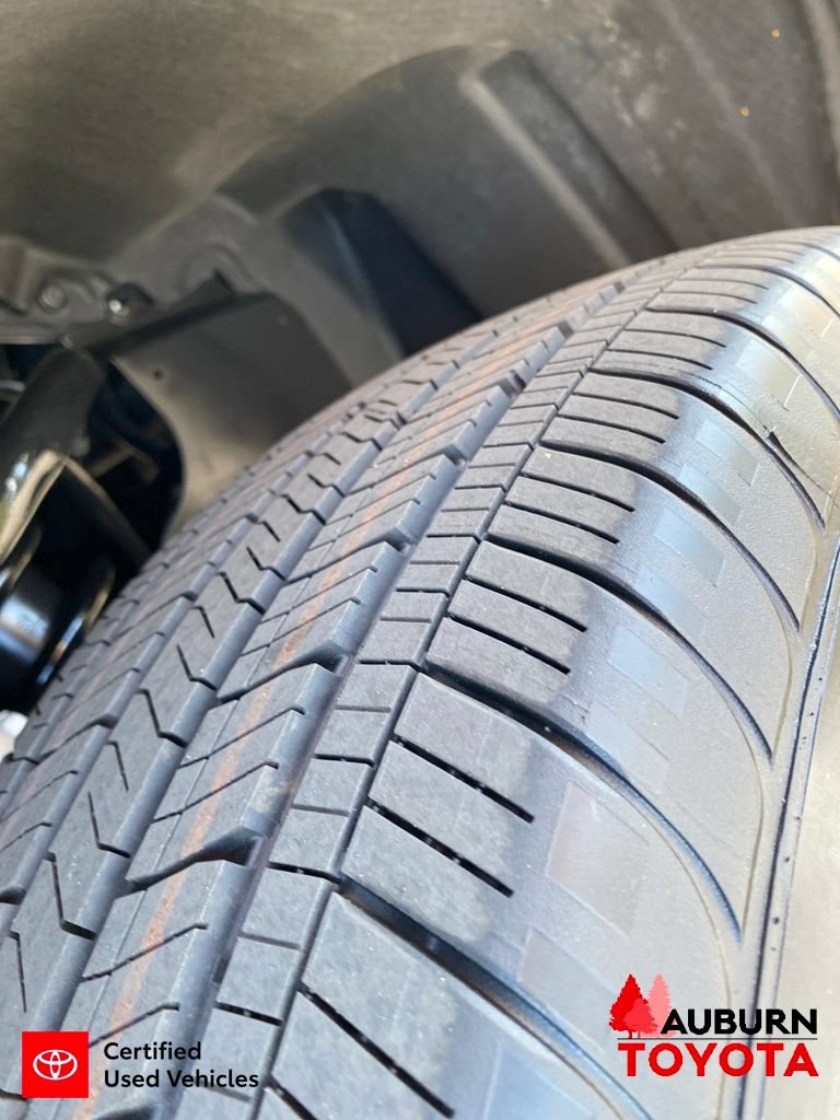 Certified 2025 Toyota 4Runner SR5 AWD/4WD image 13