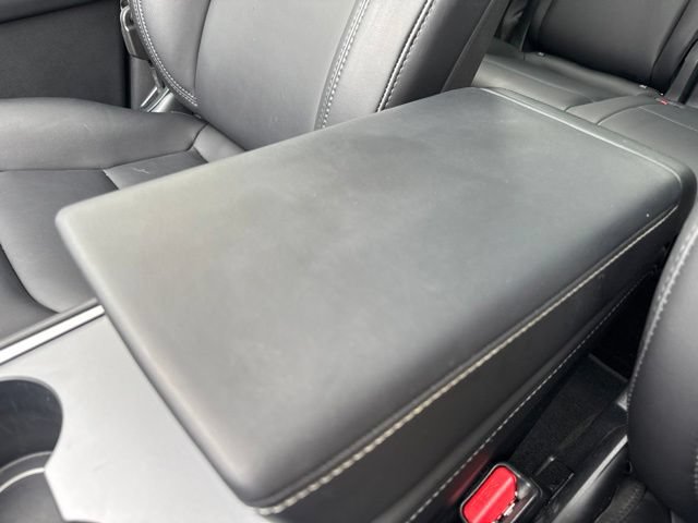 Used 2024 Tesla Model Y Performance AWD/4WD image 15