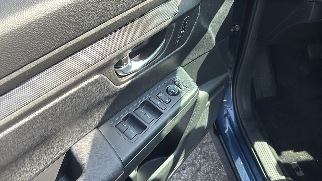 Used 2025 Honda CR-V Sport-L image 14