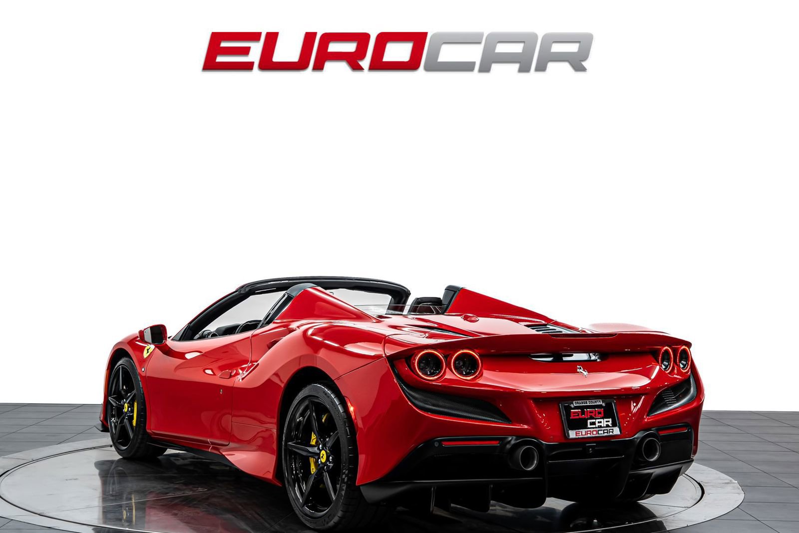Used 2022 Ferrari F8 Tributo image 4