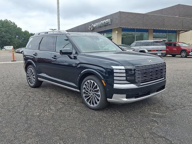 New 2027 Hyundai Palisade Calligraphy FWD image 2