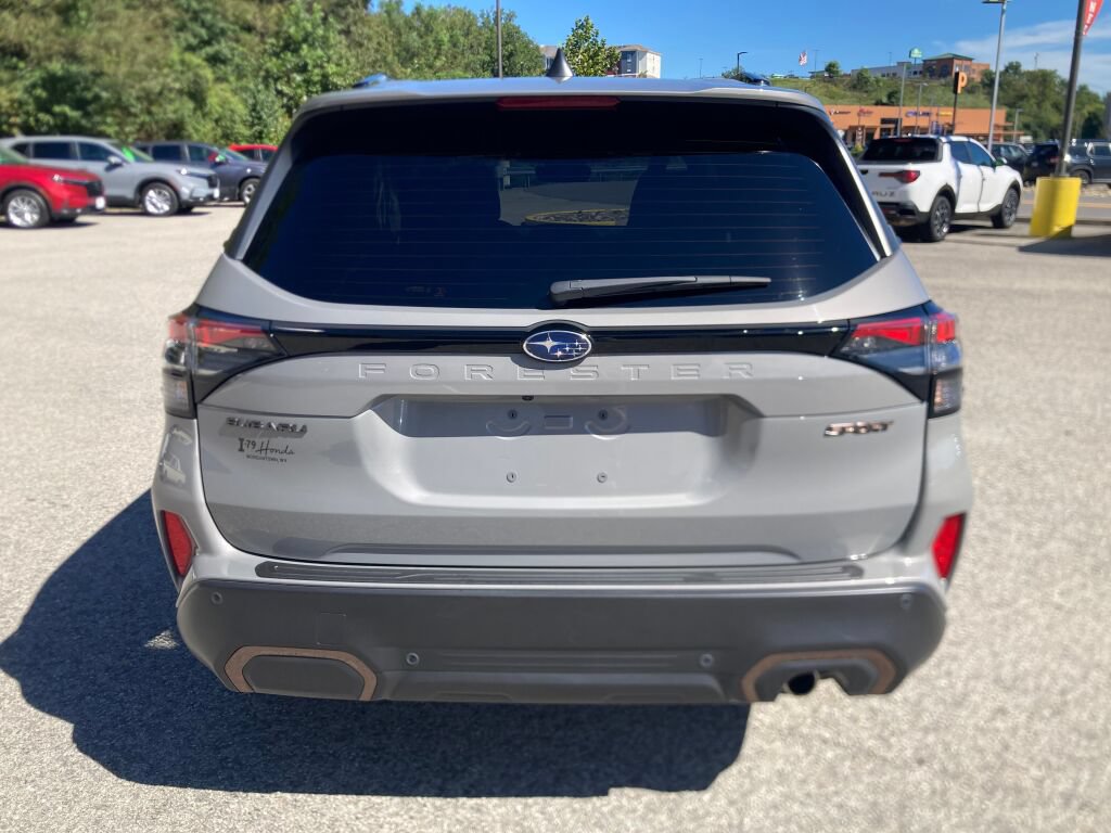 Used 2025 Subaru Forester Sport AWD/4WD image 6