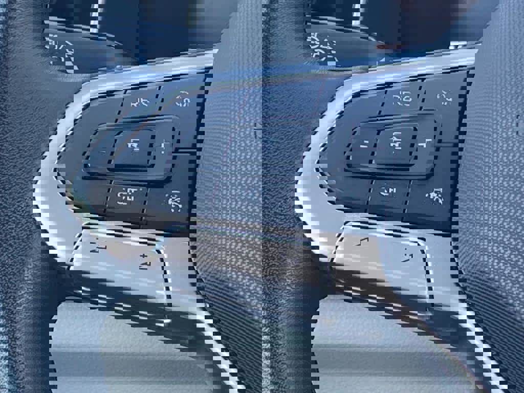 Used 2024 Volkswagen Jetta SE image 7