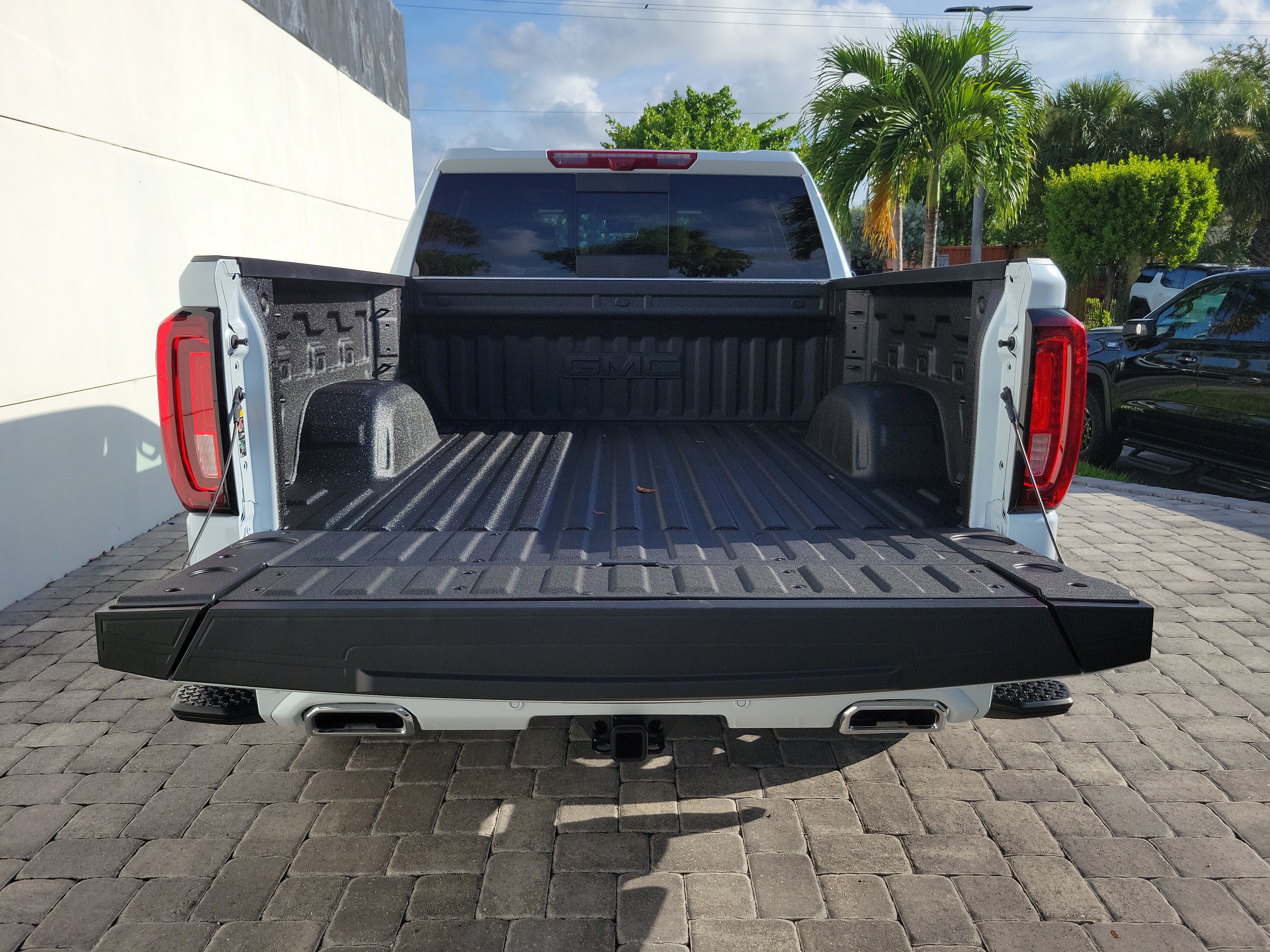 New 2026 GMC Sierra 1500 Denali AWD/4WD image 10