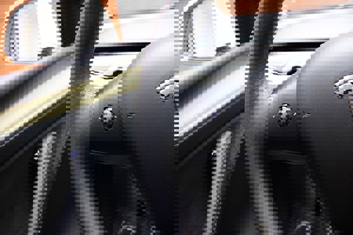 Used 2023 Tesla Model Y Long Range image 23